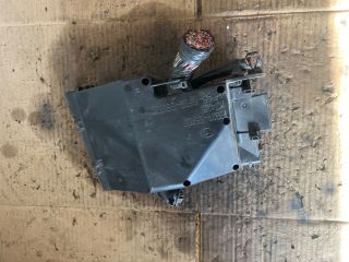 bontott MAZDA CX-7 Biztosítéktábla Motortér