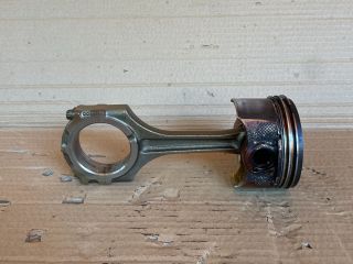 bontott MAZDA CX-7 Dugattyú és Hajtókar