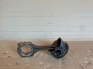 bontott MAZDA CX-7 Dugattyú és Hajtókar