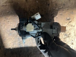 bontott MAZDA CX-7 Gyújtáskapcsoló Házzal