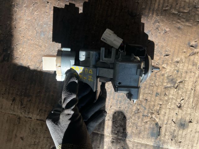 bontott MAZDA CX-7 Gyújtáskapcsoló Házzal