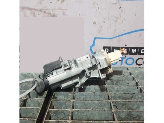 bontott MAZDA CX-7 Gyújtáskapcsoló