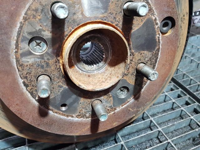 bontott MAZDA CX-7 Jobb hátsó Csonkállvány