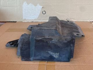 bontott MAZDA CX-7 Jobb Motorburkolat