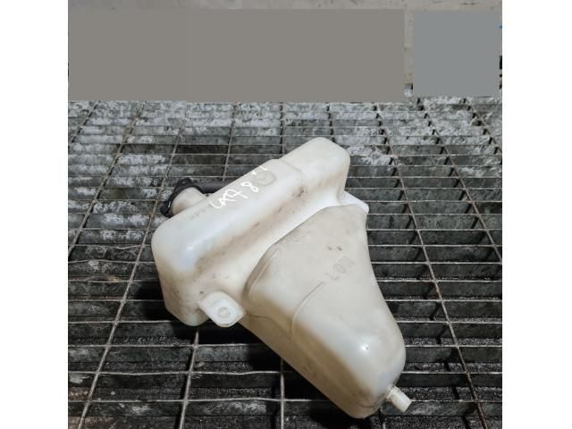 bontott MAZDA CX-7 Kiegyenlítő Tartály