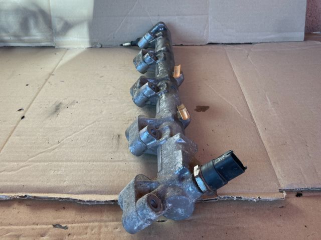 bontott MAZDA CX-7 Közösnyomócső