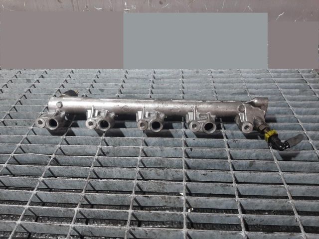 bontott MAZDA CX-7 Közösnyomócső