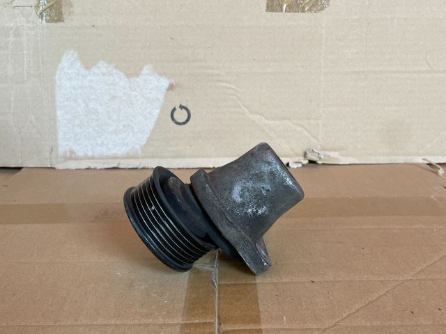 bontott MAZDA CX-7 Szíjfeszítő Görgő