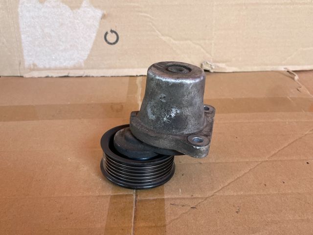 bontott MAZDA CX-7 Szíjfeszítő Görgő