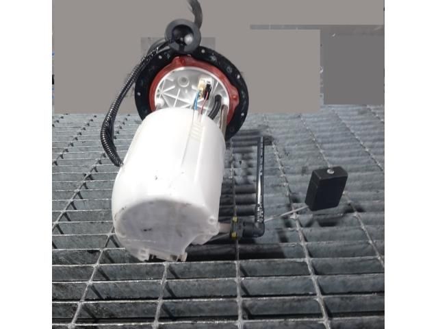 bontott MAZDA CX-7 Üzemanyag Szivattyú