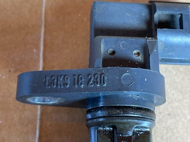 bontott MAZDA CX-7 Vezérműtengely Fordulatszám Jeladó