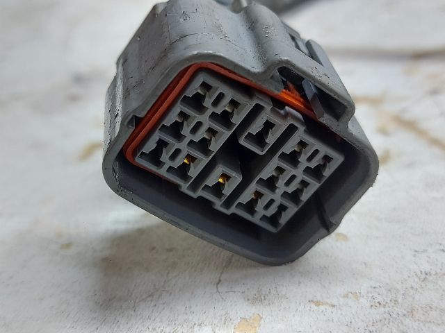 bontott MAZDA CX-7 Gyújtáselosztó és Gyertya Kábel