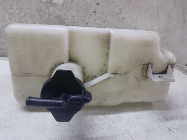 bontott MAZDA CX-7 Kiegyenlítő Tartály