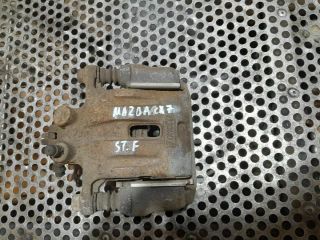 bontott MAZDA CX-7 Bal első Féknyereg Munkahengerrel