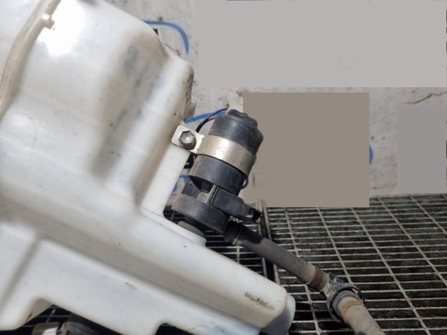 bontott MAZDA CX-7 Ablakmosó Tartály