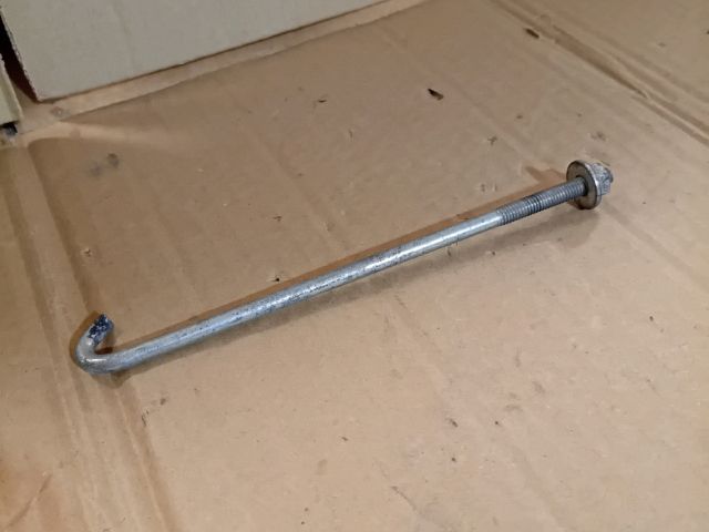 bontott MAZDA CX-7 Akkumulátor Leszorító