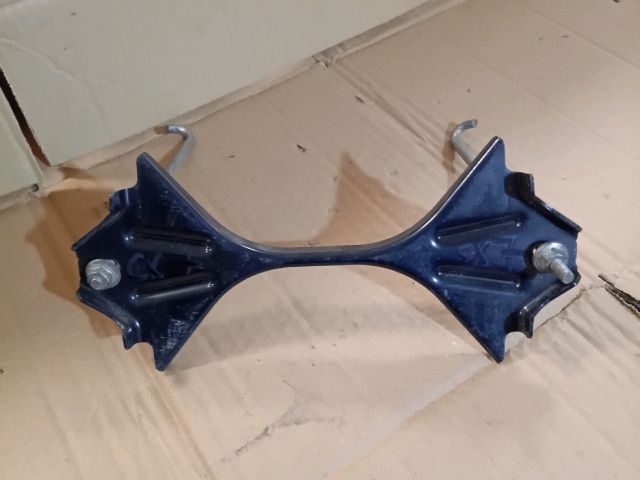 bontott MAZDA CX-7 Akkumulátor Leszorító