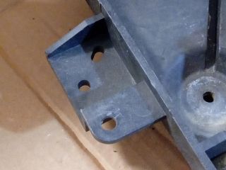 bontott MAZDA CX-7 Akkumulátor Tartó