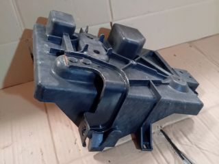 bontott MAZDA CX-7 Akkumulátor Tartó