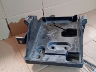 bontott MAZDA CX-7 Akkumulátor Tartó