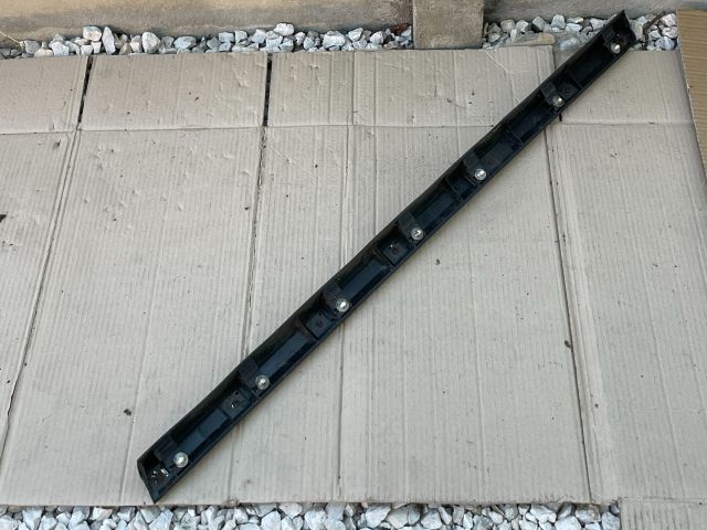 bontott MAZDA CX-7 Bal első Ajtó Díszléc