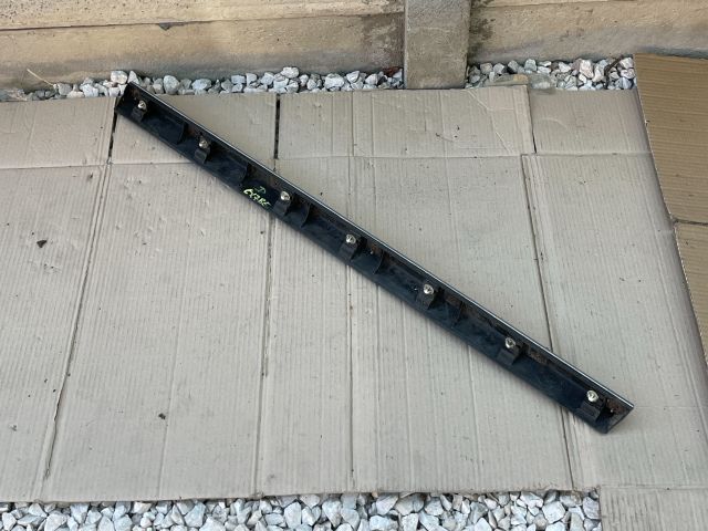 bontott MAZDA CX-7 Bal első Ajtó Díszléc