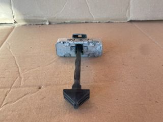 bontott MAZDA CX-7 Bal első Ajtóhatároló