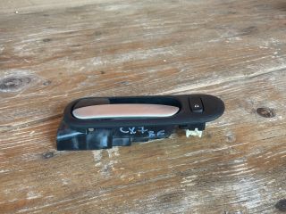 bontott MAZDA CX-7 Bal első Belső Kilincs