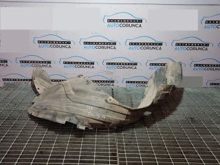 bontott MAZDA CX-7 Bal első Dobbetét (Kerékjárati, Műanyag)