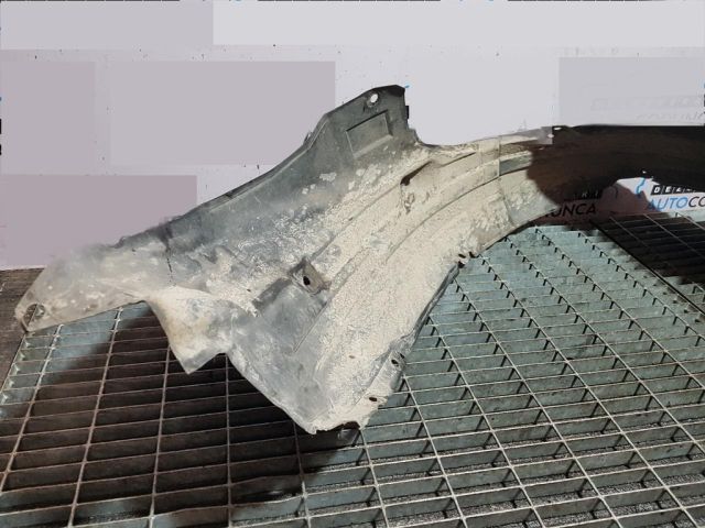 bontott MAZDA CX-7 Bal első Dobbetét (Kerékjárati, Műanyag)