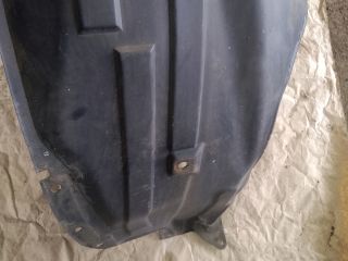 bontott MAZDA CX-7 Bal első Dobbetét (Kerékjárati, Műanyag)