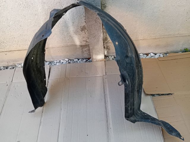 bontott MAZDA CX-7 Bal első Első Dobbetét (Kerékjárati, Műanyag)