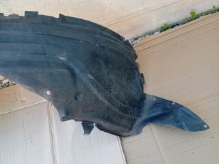 bontott MAZDA CX-7 Bal első Első Dobbetét (Kerékjárati, Műanyag)