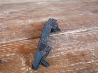 bontott MAZDA CX-7 Bal első Oldal Lökhárító Tartó (Műanyag)