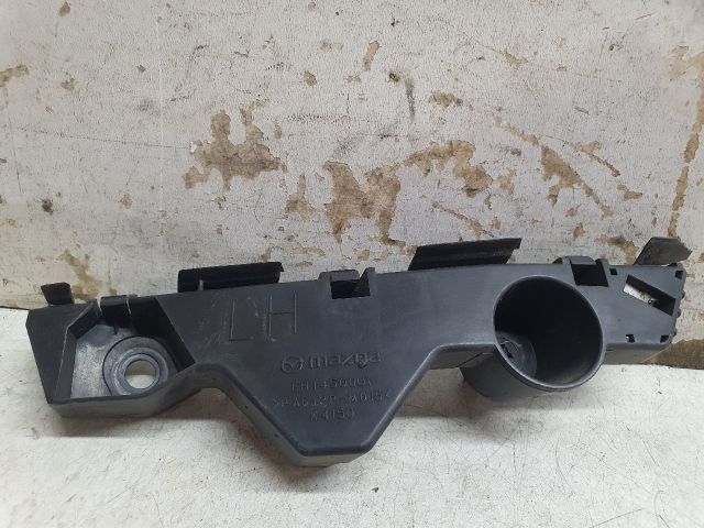 bontott MAZDA CX-7 Bal első Oldal Lökhárító Tartó (Műanyag)