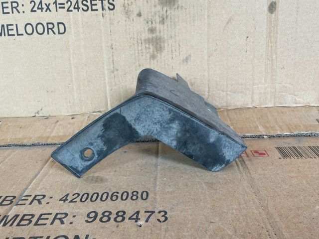 bontott MAZDA CX-7 Bal első Sárvédő Gumi