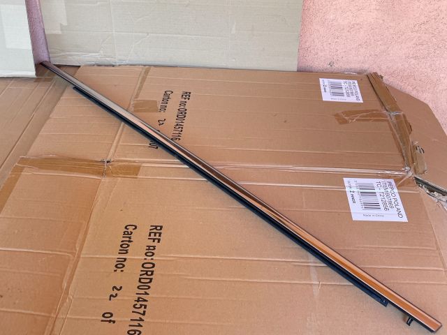 bontott MAZDA CX-7 Bal első Vízlehúzó Gumicsík