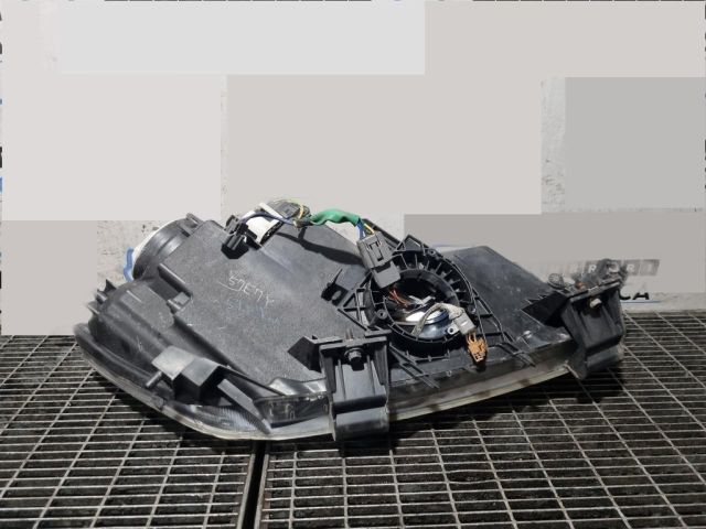 bontott MAZDA CX-7 Bal Fényszóró