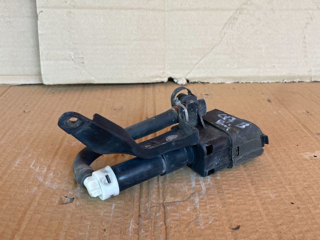 bontott MAZDA CX-7 Bal Fényszórómosó Fúvóka