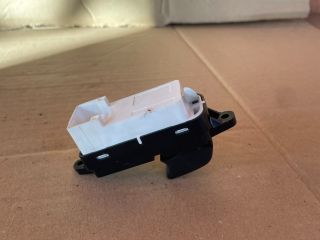 bontott MAZDA CX-7 Bal hátsó Ablakemelő Kapcsoló