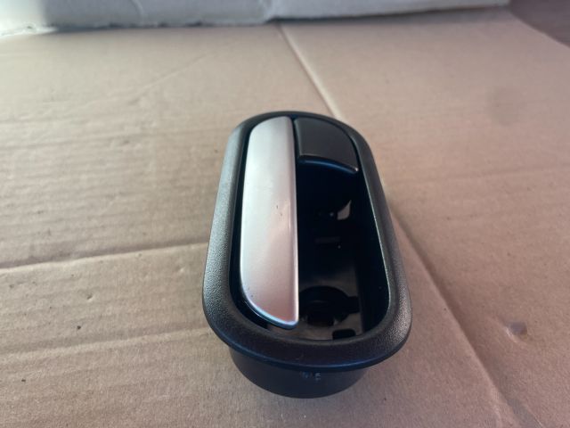 bontott MAZDA CX-7 Bal hátsó Belső Kilincs