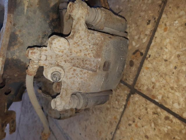 bontott MAZDA CX-7 Bal hátsó Csonkállvány Kerékaggyal