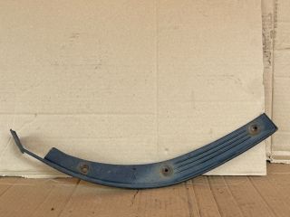 bontott MAZDA CX-7 Bal hátsó Sárvédő Gumi