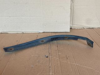 bontott MAZDA CX-7 Bal hátsó Sárvédő Gumi