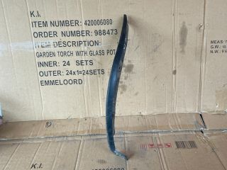 bontott MAZDA CX-7 Bal hátsó Sárvédő Gumi