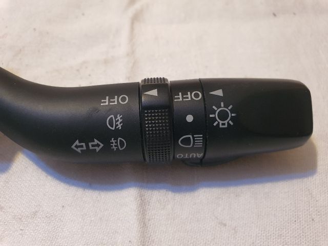 bontott MAZDA CX-7 Bal Kormánykapcsoló Irányjelző