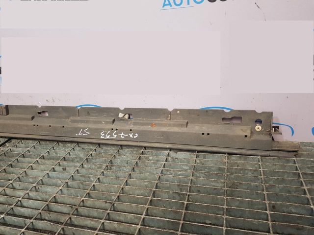 bontott MAZDA CX-7 Bal Küszöb