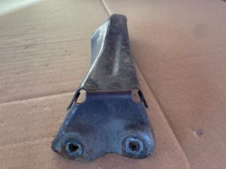 bontott MAZDA CX-7 Bal Sárvédő Oldaltartó