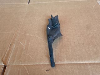 bontott MAZDA CX-7 Bal Szélvédő Alatti Vízelvezető Műanyag