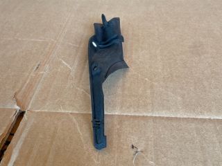 bontott MAZDA CX-7 Bal Szélvédő Alatti Vízelvezető Műanyag